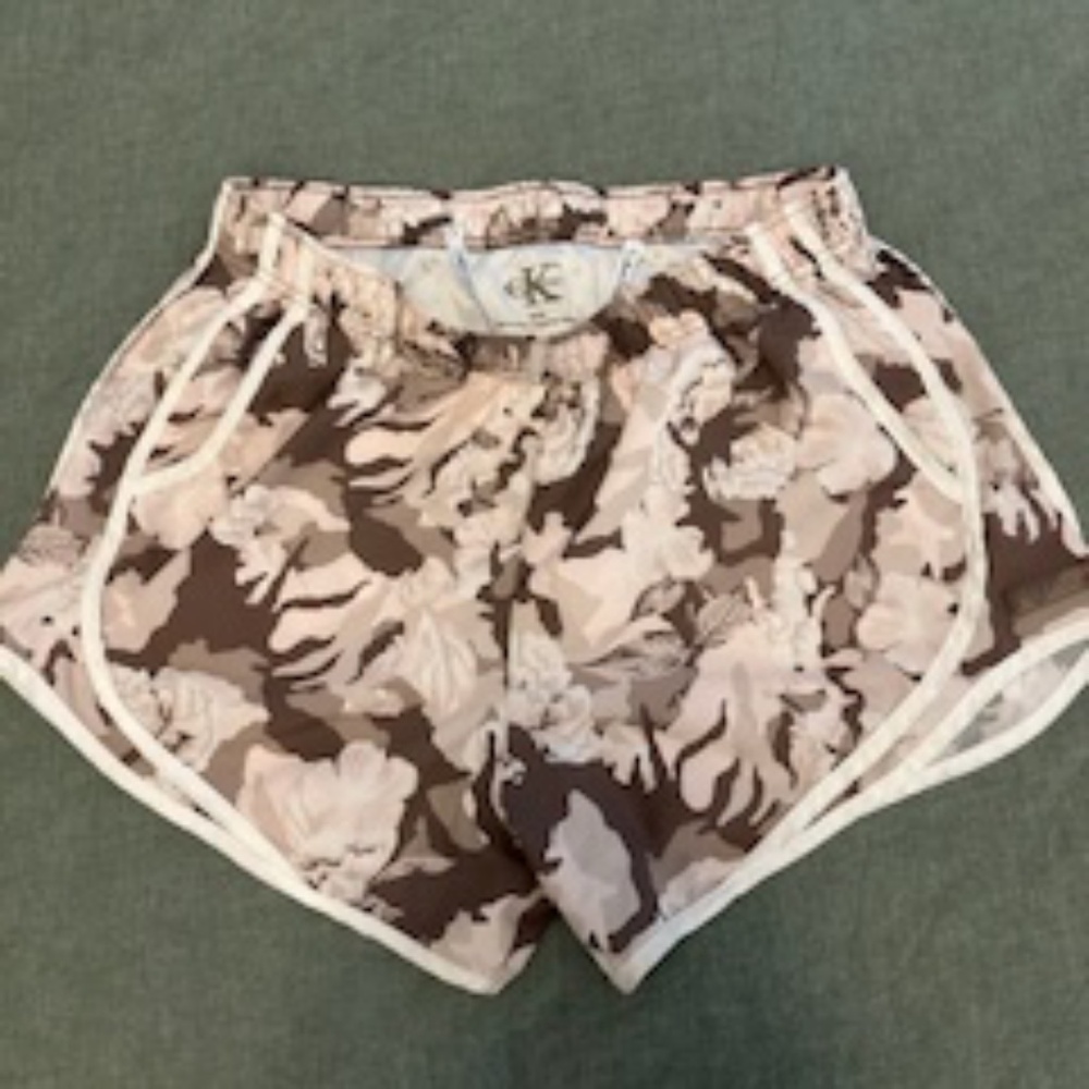CALVIN KLEIN Women’s athletic running shorts high waist - size M